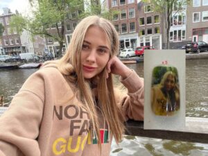 Фото друк на манікюрі Студія Фотопальчики