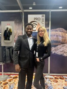 Нанесение фото на ногти. Фотоманикюр в Украине